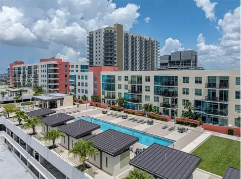 1208 E Kennedy Boulevard Tampa FL 33602