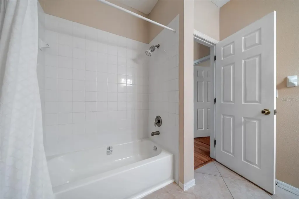 6400 46th Avenue N Kenneth City FL 33709