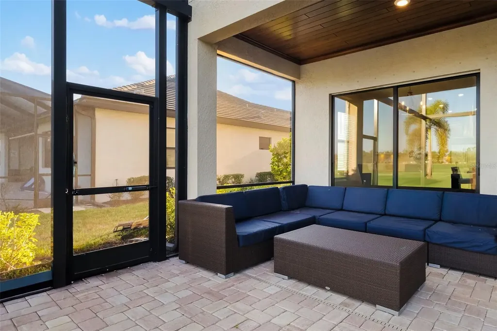 5619 Mulligan Way Bradenton FL 34211
