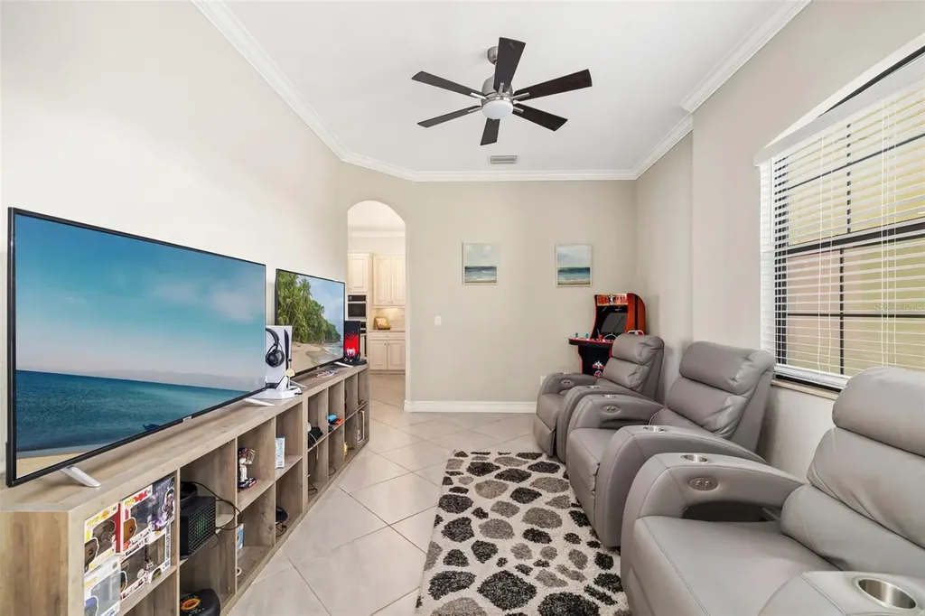 5619 Mulligan Way Bradenton FL 34211