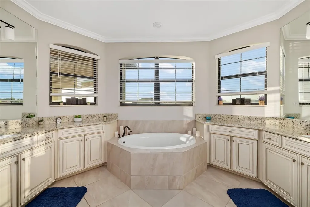 5619 Mulligan Way Bradenton FL 34211