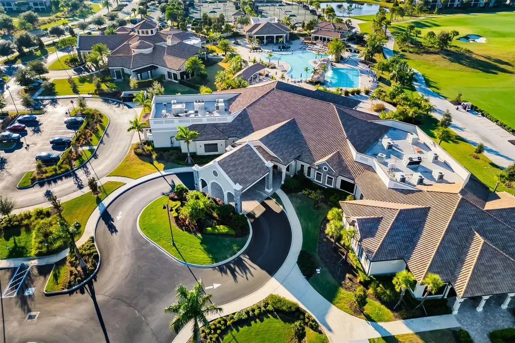 5619 Mulligan Way Bradenton FL 34211