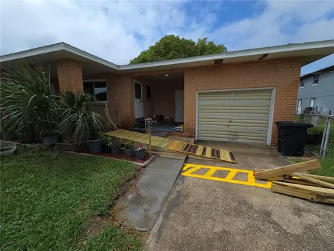 1836 S Palmetto Avenue South Daytona FL 32119