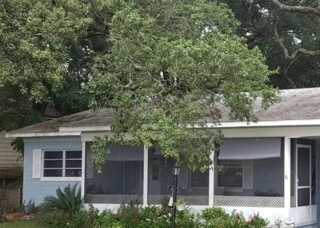 2455 Royal Road Deland FL 32724