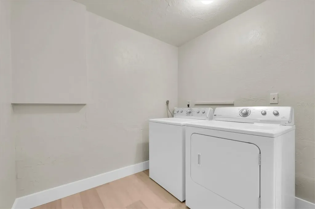 513 Oakwood Boulevard Oldsmar FL 34677