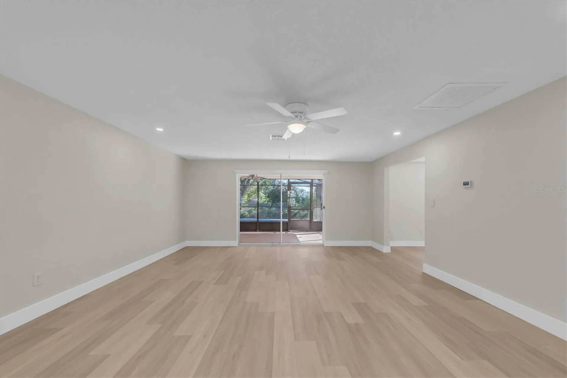 513 Oakwood Boulevard Oldsmar FL 34677