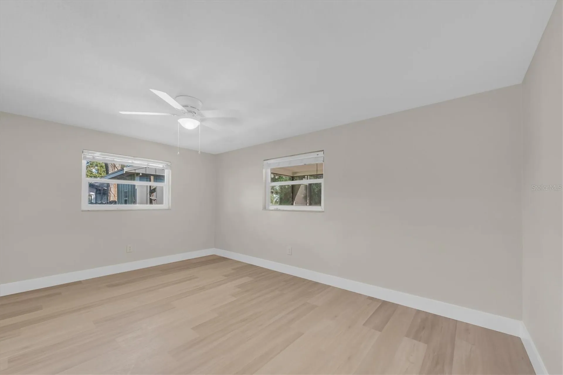 513 Oakwood Boulevard Oldsmar FL 34677