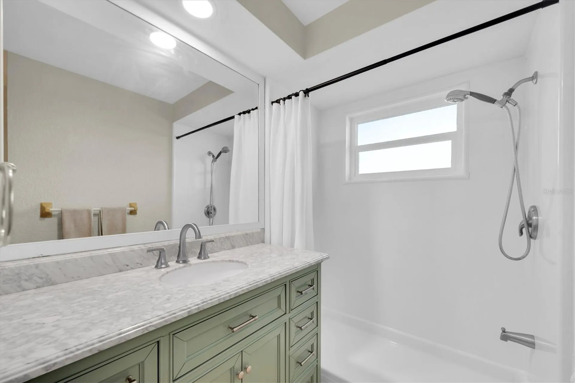 513 Oakwood Boulevard Oldsmar FL 34677