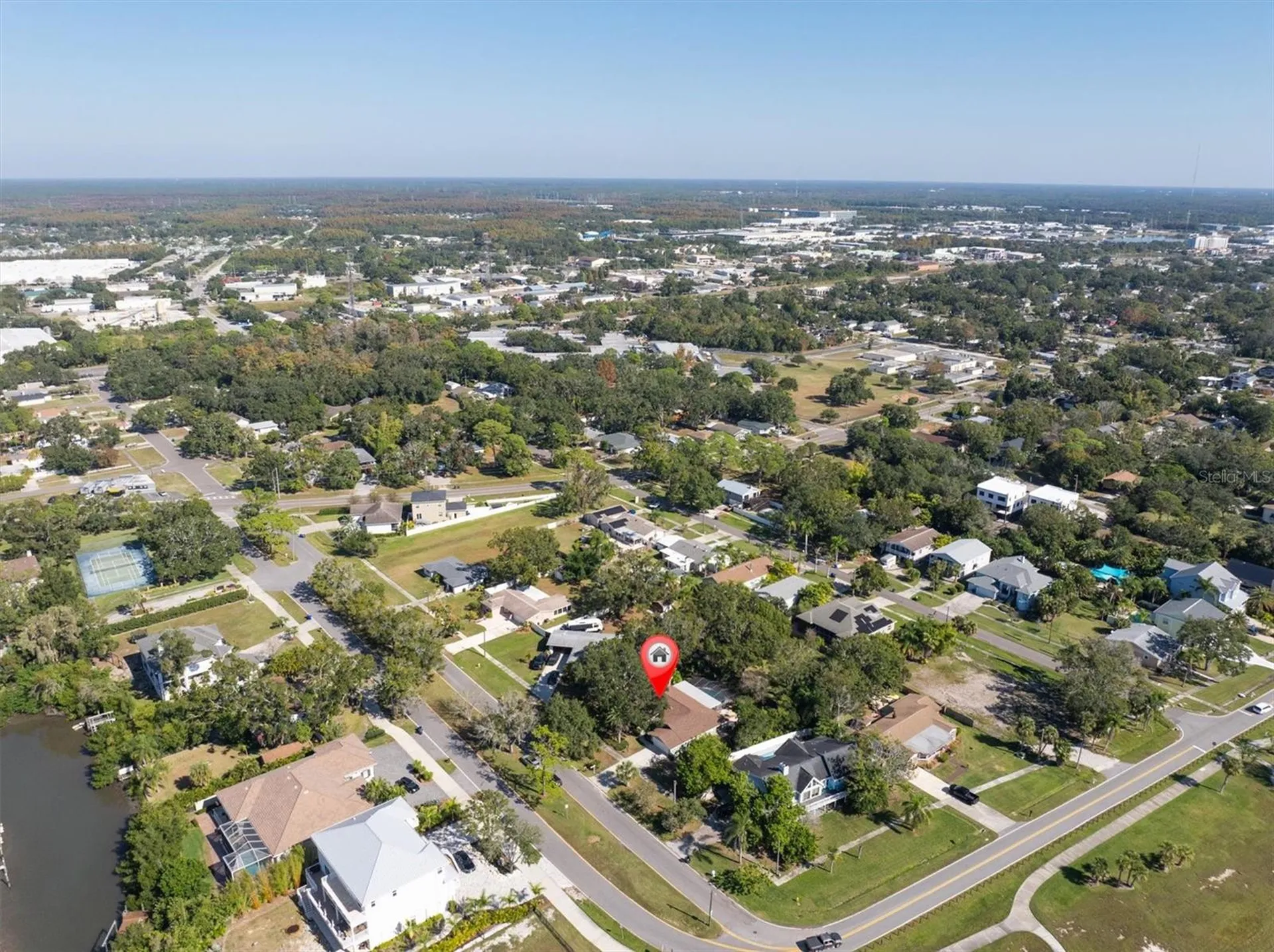 513 Oakwood Boulevard Oldsmar FL 34677