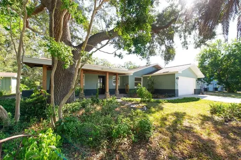 513 Oakwood Boulevard Oldsmar FL 34677