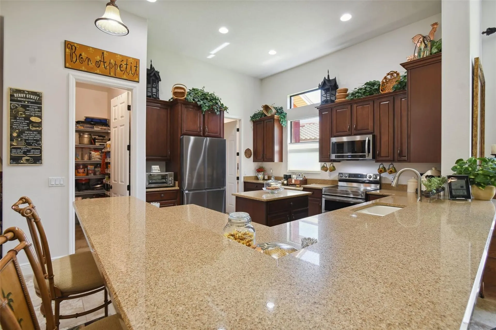 806 Ebb Tide Lane Kissimmee FL 34759