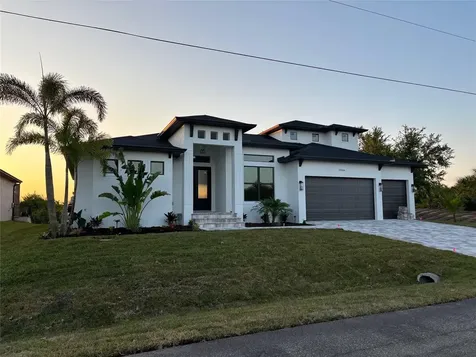 15514 Aron Circle Port Charlotte FL 33981