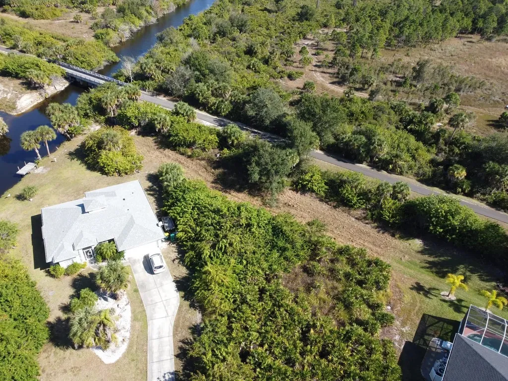 330 Baytree Drive Rotonda West FL 33947