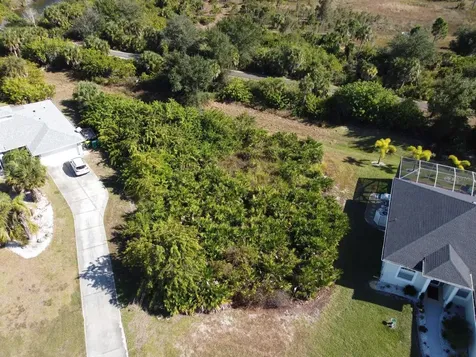 330 Baytree Drive Rotonda West FL 33947