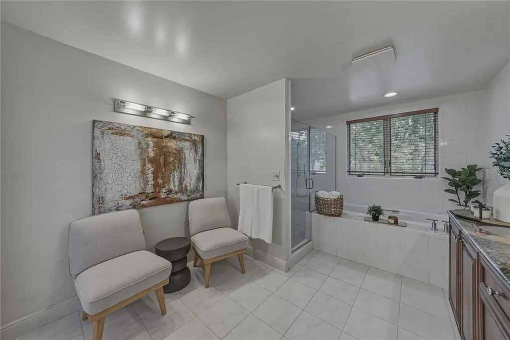 838 Monterey Boulevard NE St Petersburg FL 33704