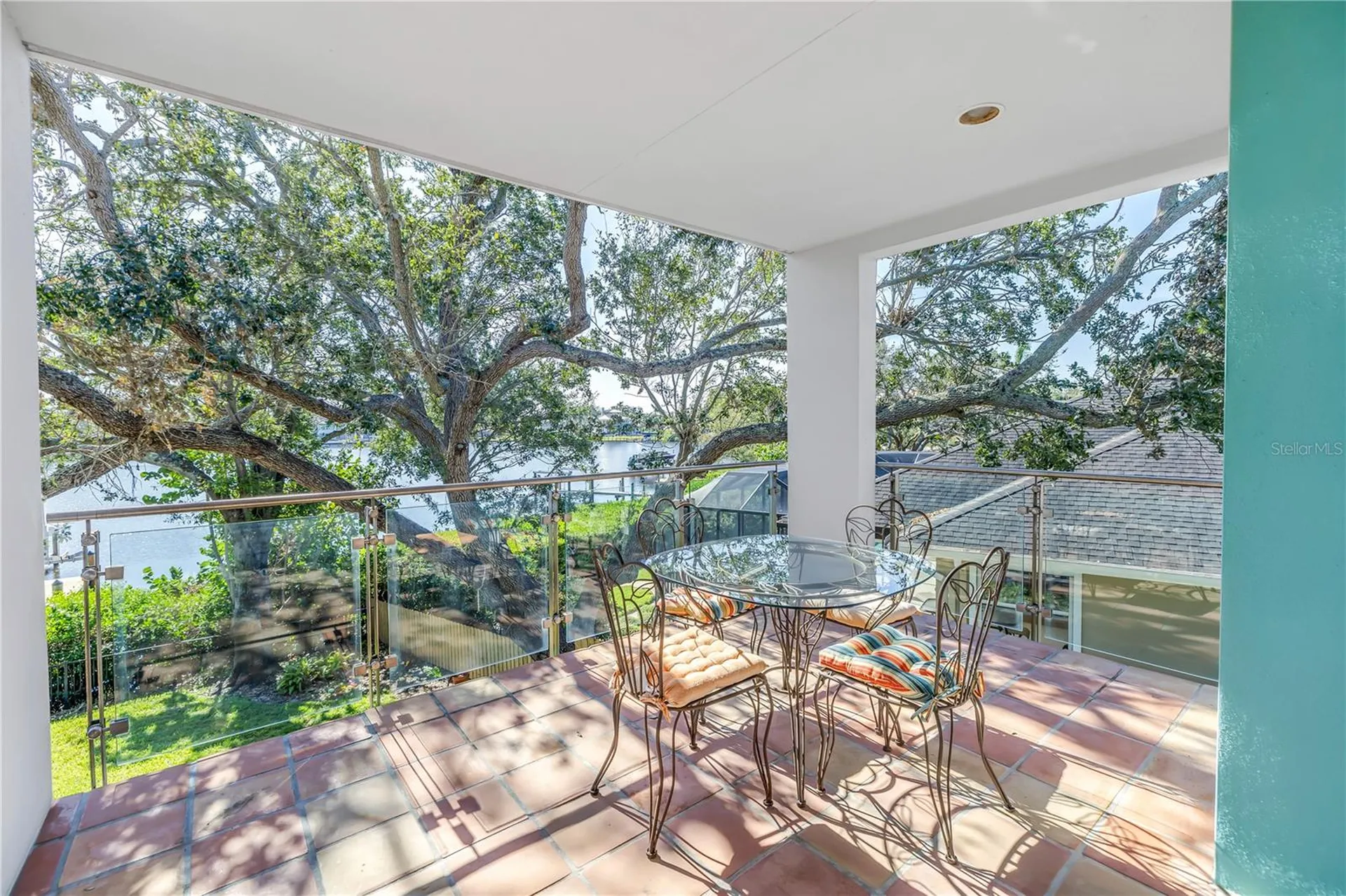 838 Monterey Boulevard NE St Petersburg FL 33704