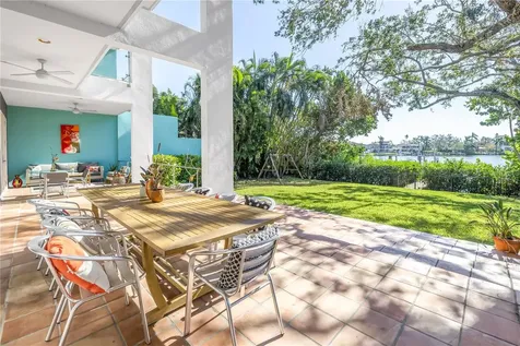 838 Monterey Boulevard NE St Petersburg FL 33704