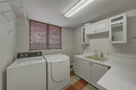 838 Monterey Boulevard NE St Petersburg FL 33704
