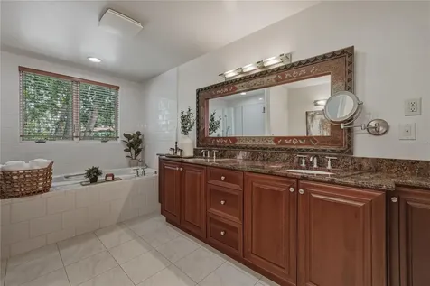 838 Monterey Boulevard NE St Petersburg FL 33704