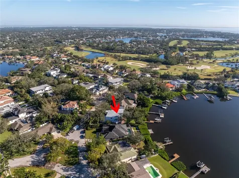 838 Monterey Boulevard NE St Petersburg FL 33704