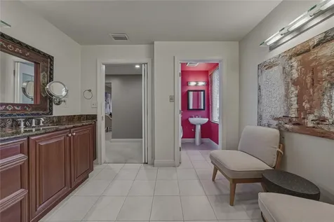838 Monterey Boulevard NE St Petersburg FL 33704