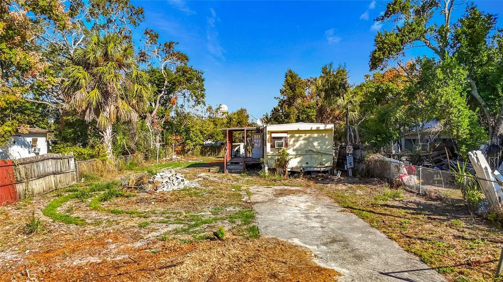 7135 Elizabeth Avenue Hudson FL 34667
