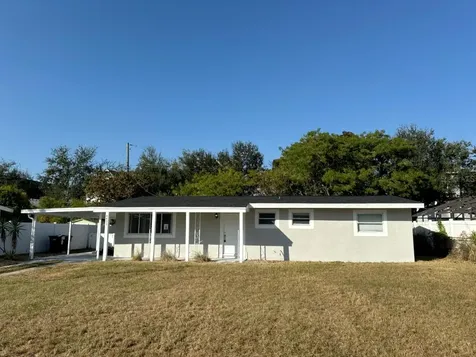 4431 W Wallace Avenue Tampa FL 33611