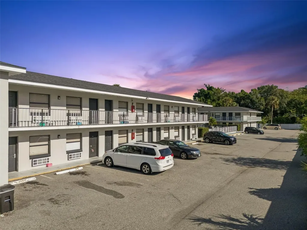 4643 W Irlo Bronson Memorial Highway Kissimmee FL 34746