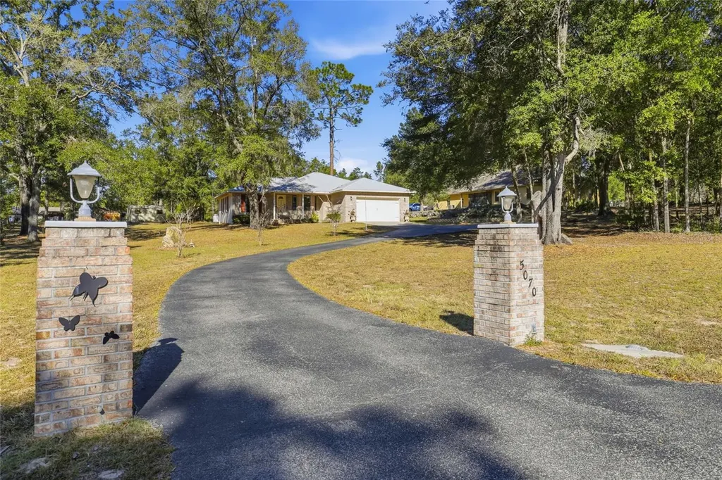 5070 NE 52nd Place High Springs FL 32643