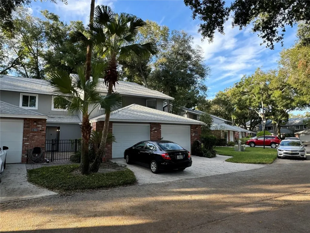 626 Red Oak Circle Altamonte Springs FL 32701