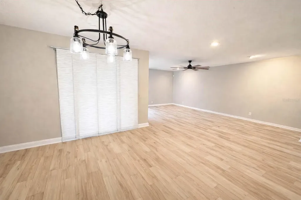 626 Red Oak Circle Altamonte Springs FL 32701