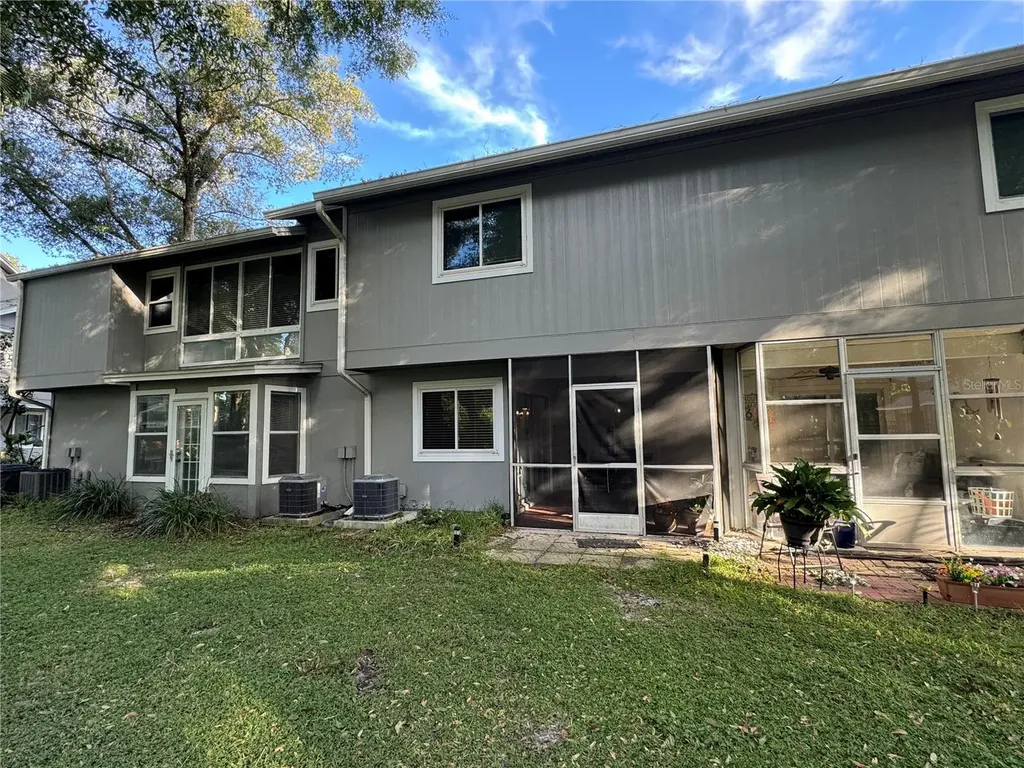 626 Red Oak Circle Altamonte Springs FL 32701