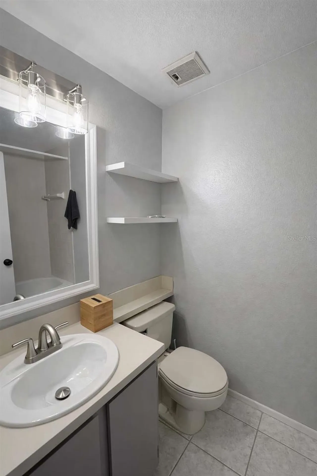 626 Red Oak Circle Altamonte Springs FL 32701