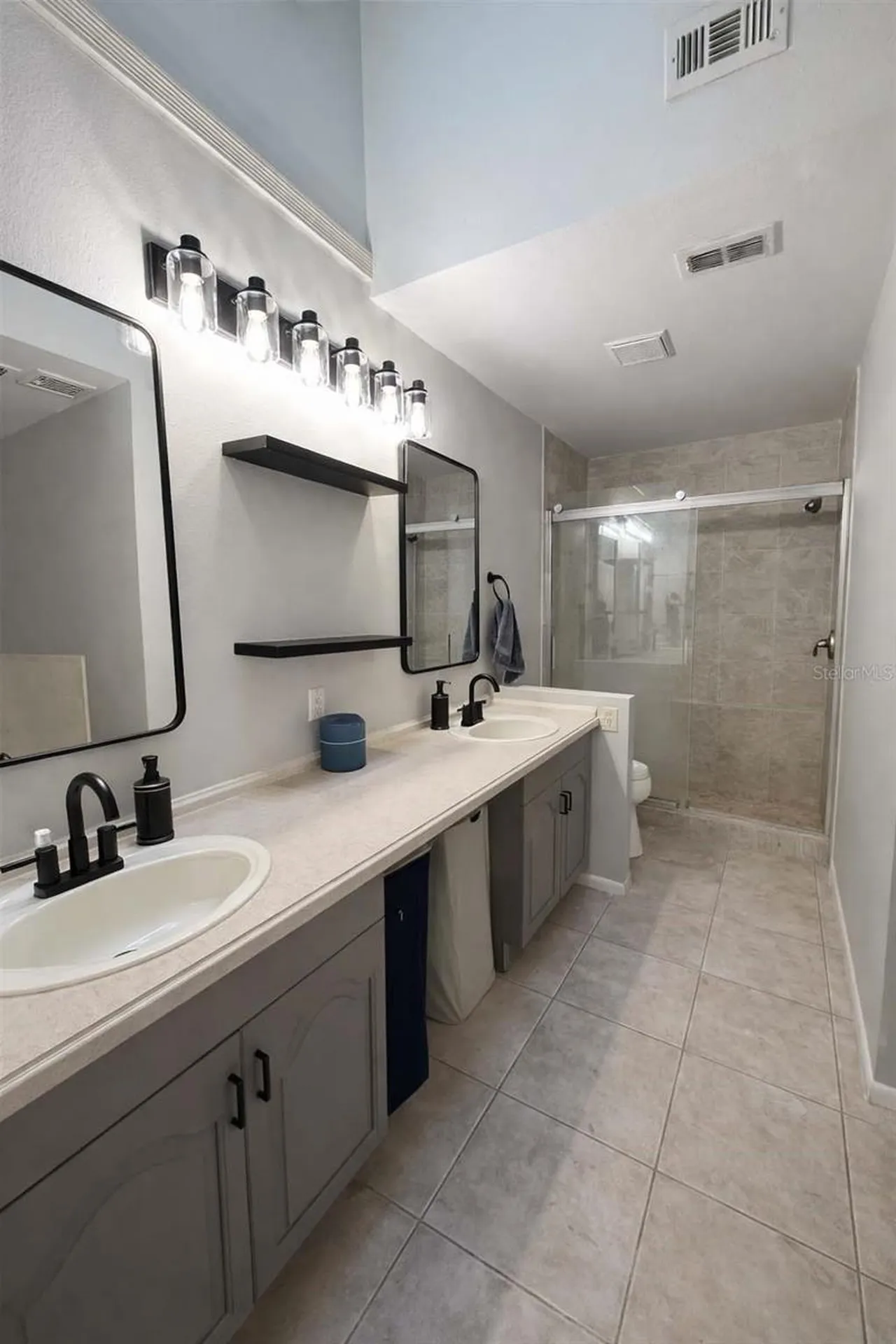 626 Red Oak Circle Altamonte Springs FL 32701
