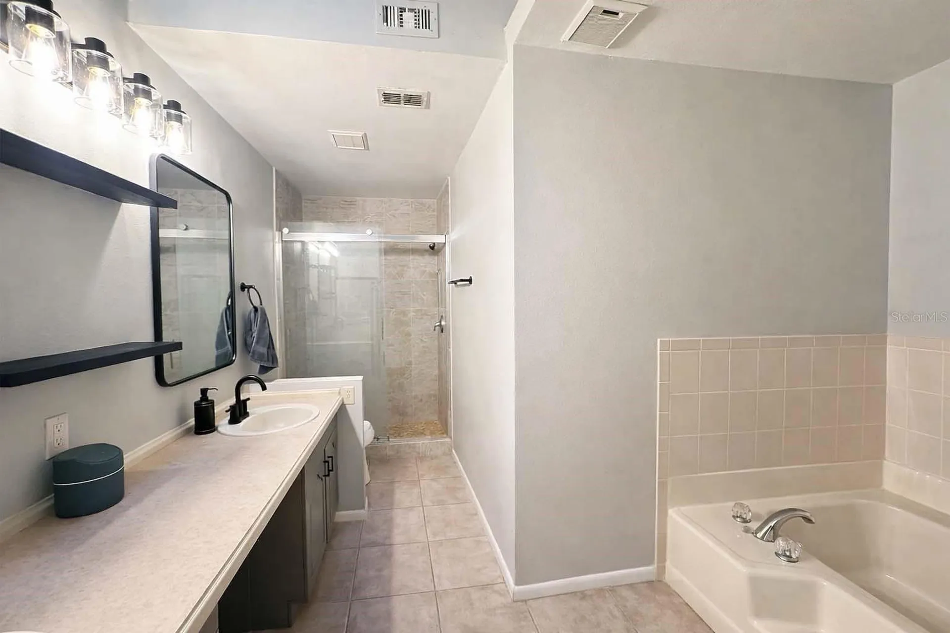 626 Red Oak Circle Altamonte Springs FL 32701