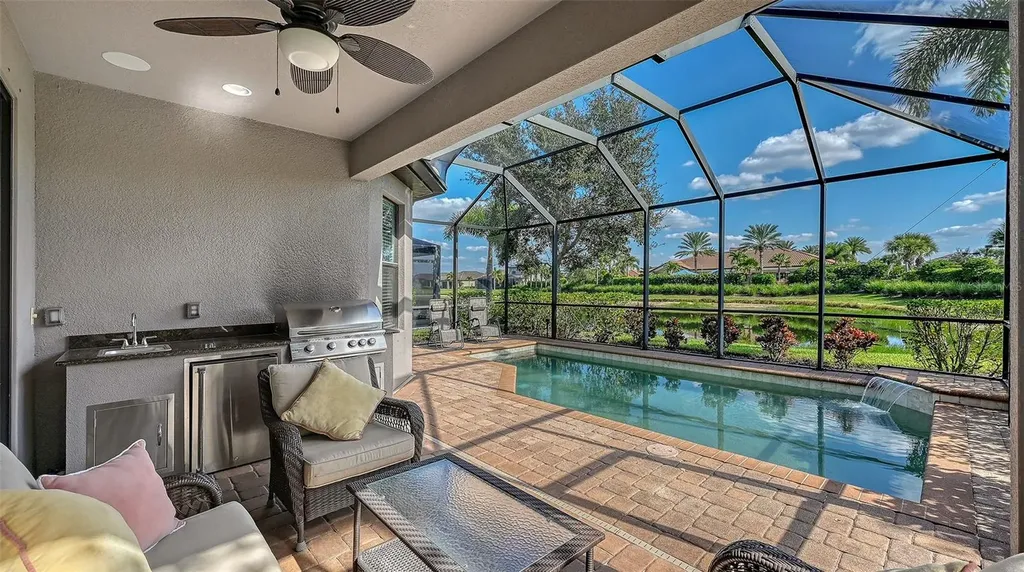 8760 Trattoria Terrace Sarasota FL 34238