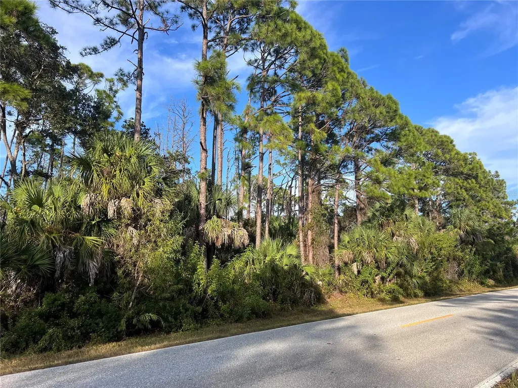 13486 Chamberlain Boulevard Port Charlotte FL 33953