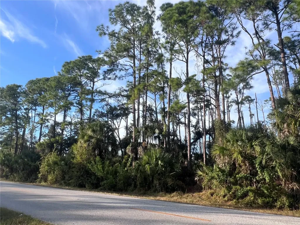13486 Chamberlain Boulevard Port Charlotte FL 33953