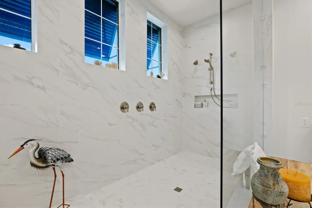 7916 Mainsail Lane Sarasota FL 34240