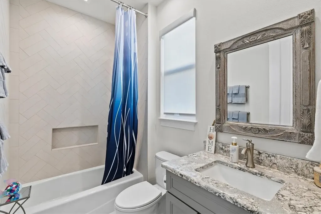 7916 Mainsail Lane Sarasota FL 34240