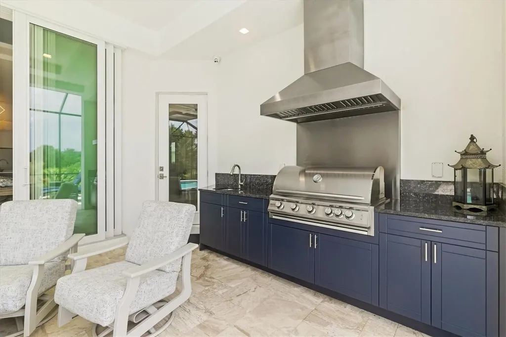 7916 Mainsail Lane Sarasota FL 34240