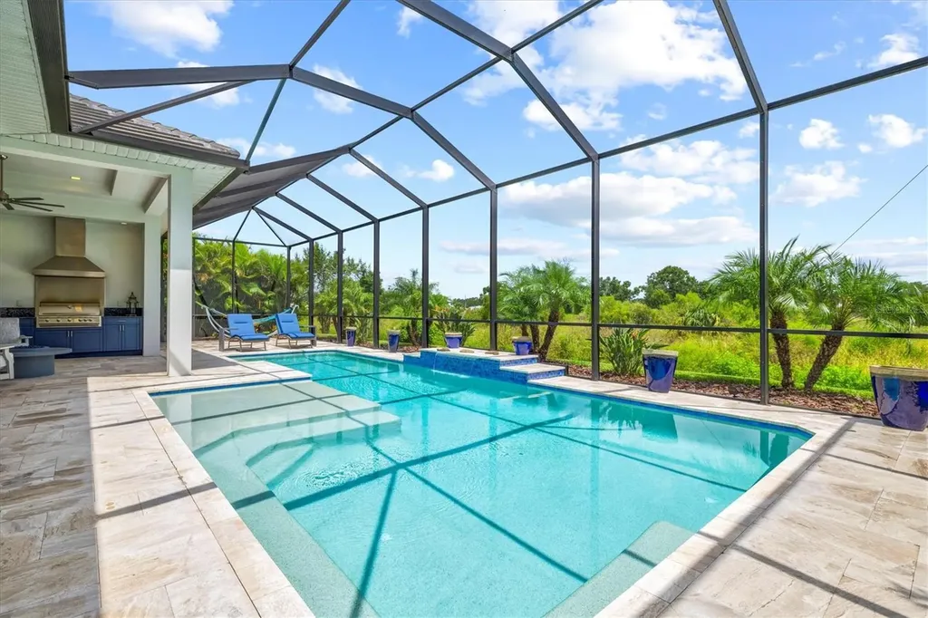 7916 Mainsail Lane Sarasota FL 34240