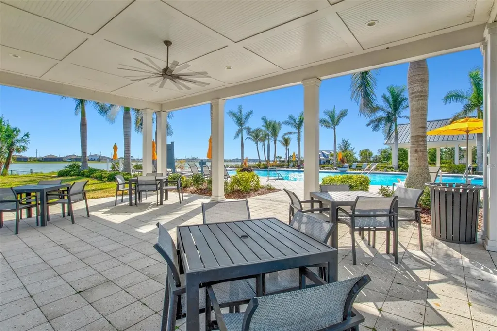 7916 Mainsail Lane Sarasota FL 34240
