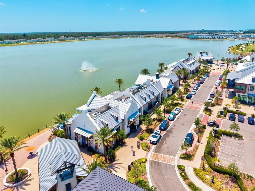 7916 Mainsail Lane Sarasota FL 34240