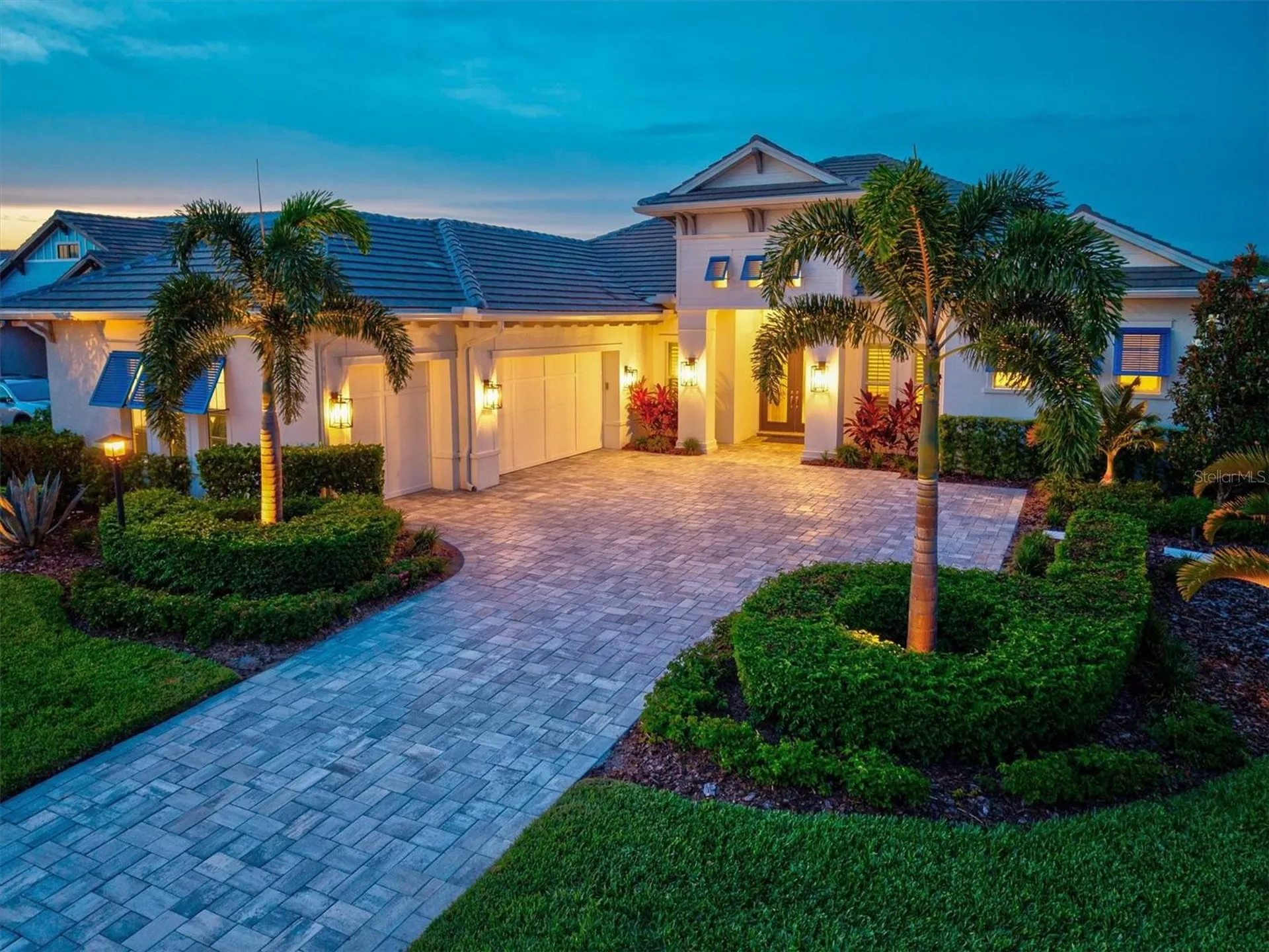 7916 Mainsail Lane Sarasota FL 34240