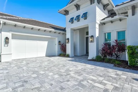 7916 Mainsail Lane Sarasota FL 34240