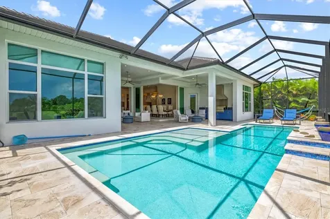 7916 Mainsail Lane Sarasota FL 34240