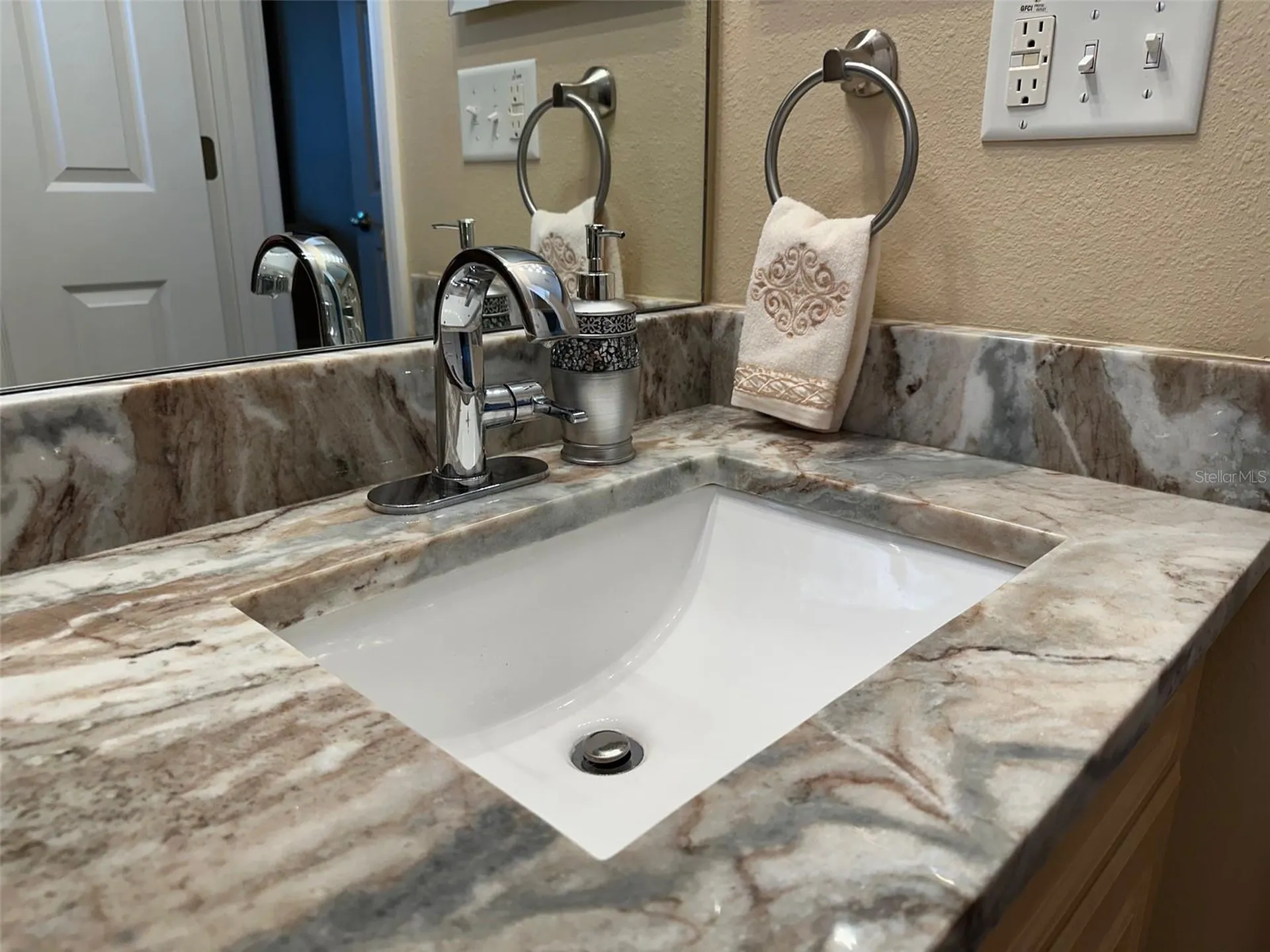 12411 Cavalier Court Hudson FL 34669