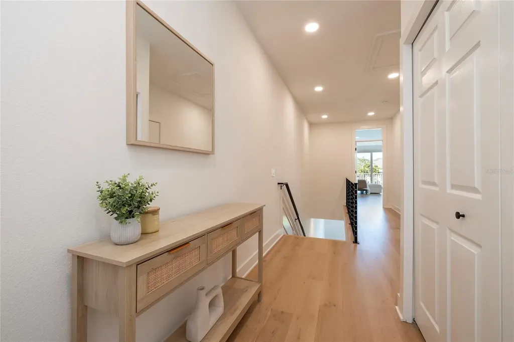 372 Larboard Way Clearwater Beach FL 33767