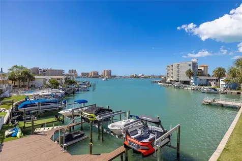 372 Larboard Way Clearwater Beach FL 33767